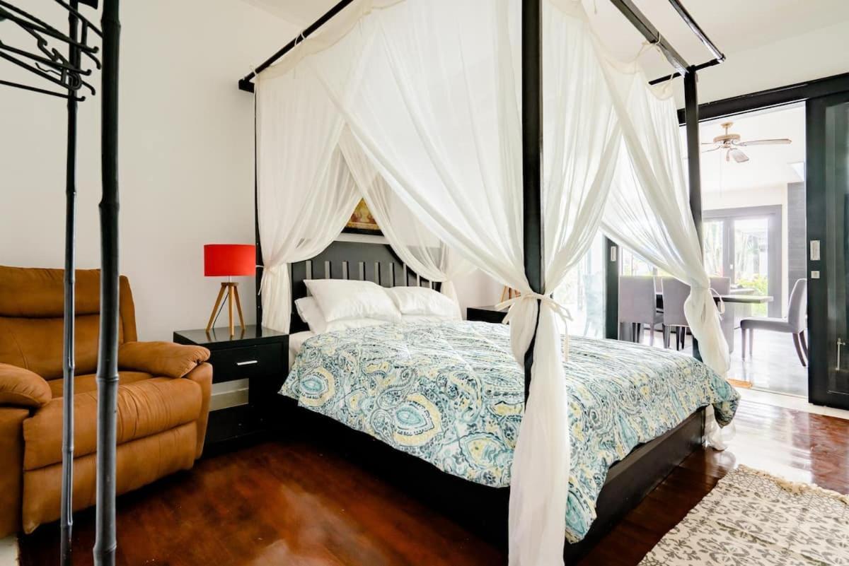 Villa Lingkar 89A Canggu Eksteriør billede