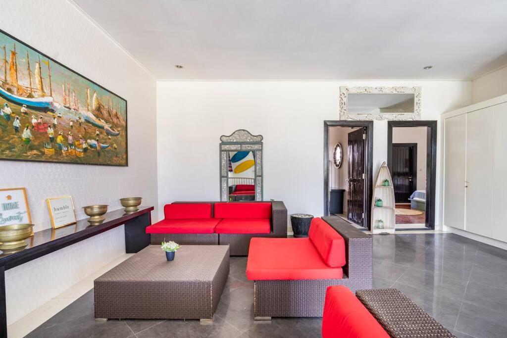 Villa Lingkar 89A Canggu Eksteriør billede