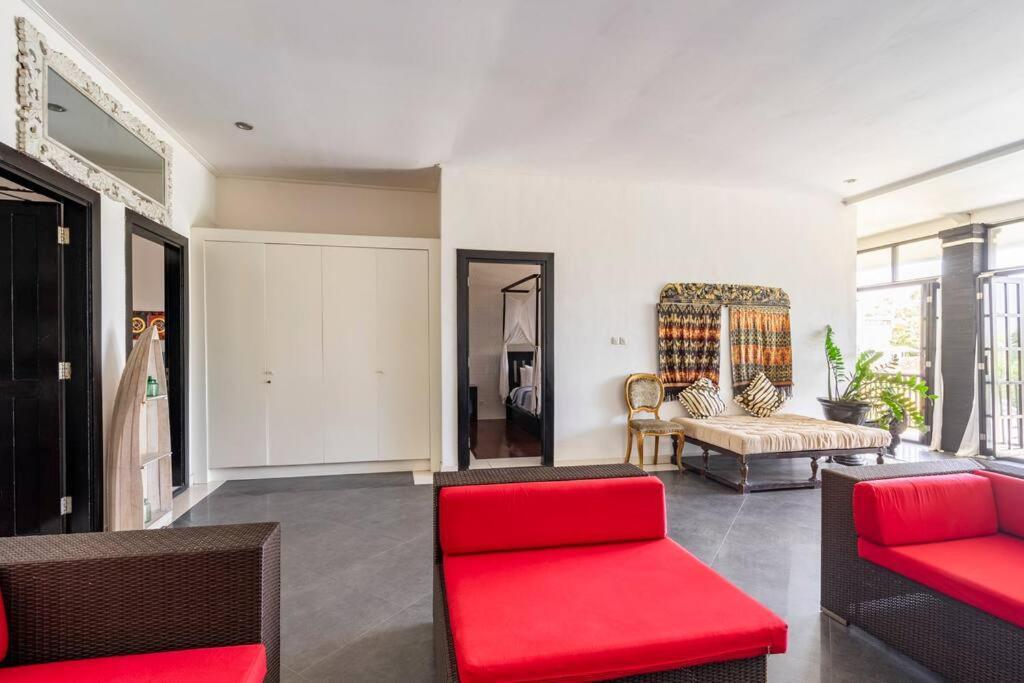 Villa Lingkar 89A Canggu Eksteriør billede