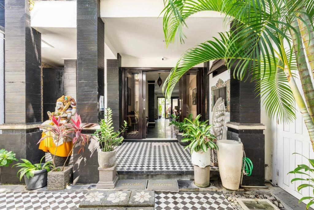 Villa Lingkar 89A Canggu Eksteriør billede